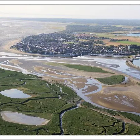 L'echappee Belle - Classe 2 Etoiles Apartment